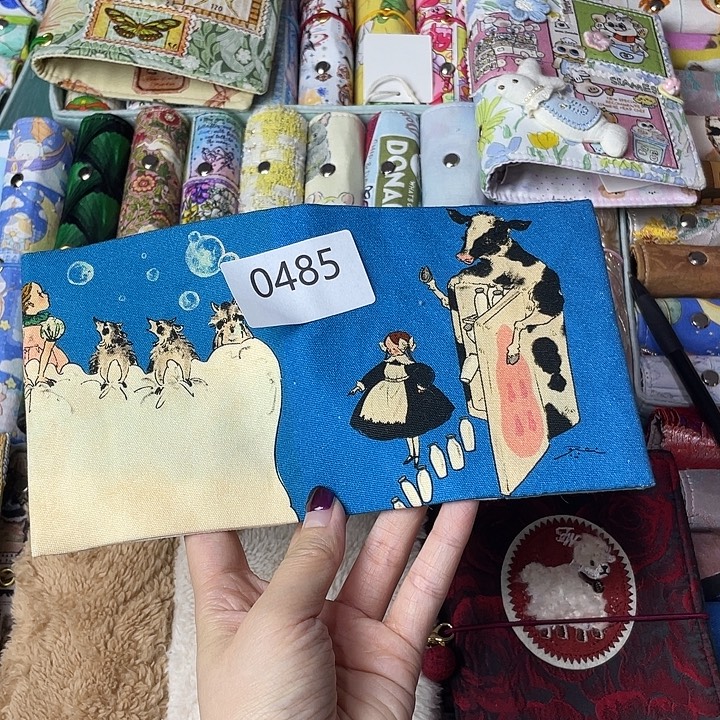 织绣小方书衣带本485