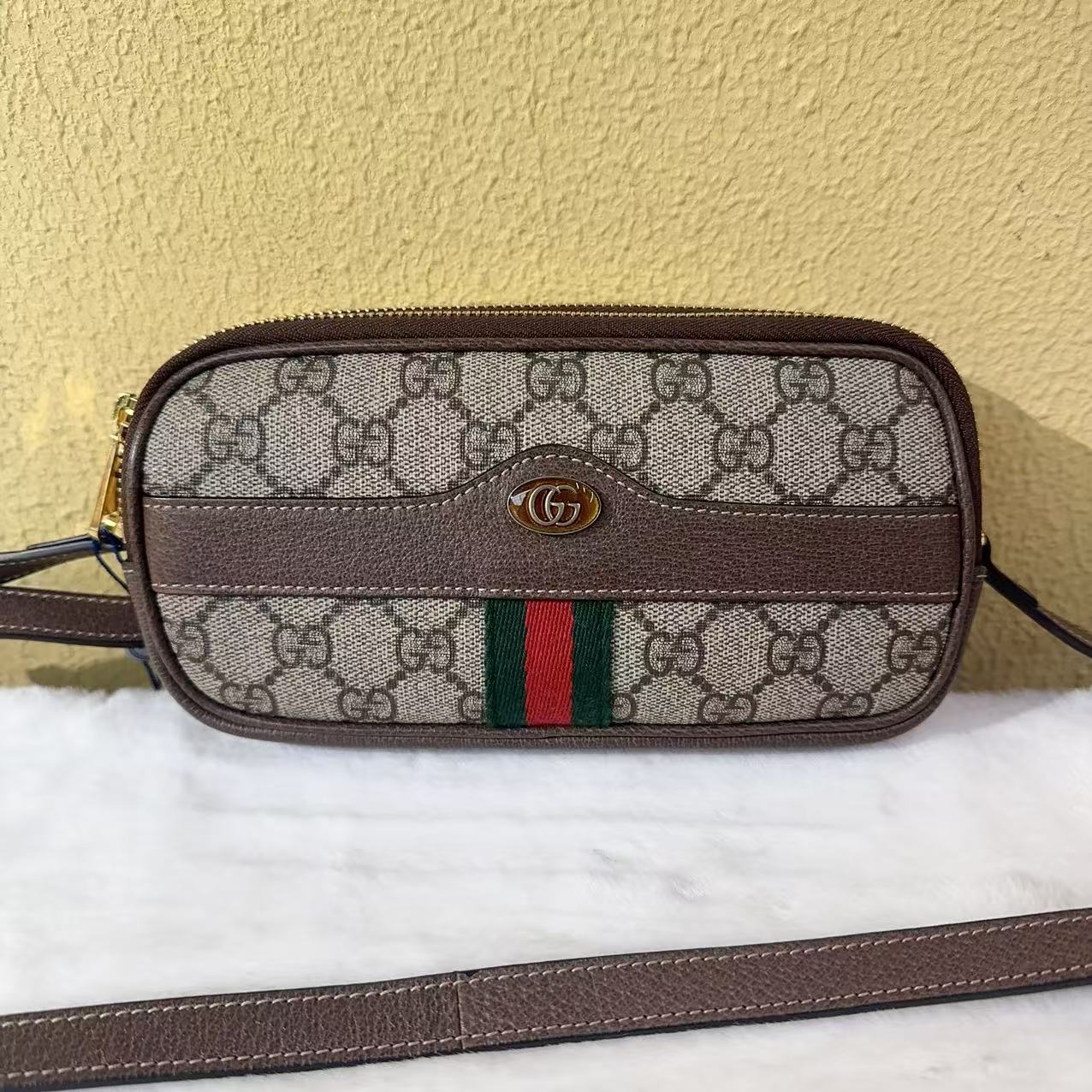 95新  爱包包奢品/古驰GUCCI 单肩包 3938