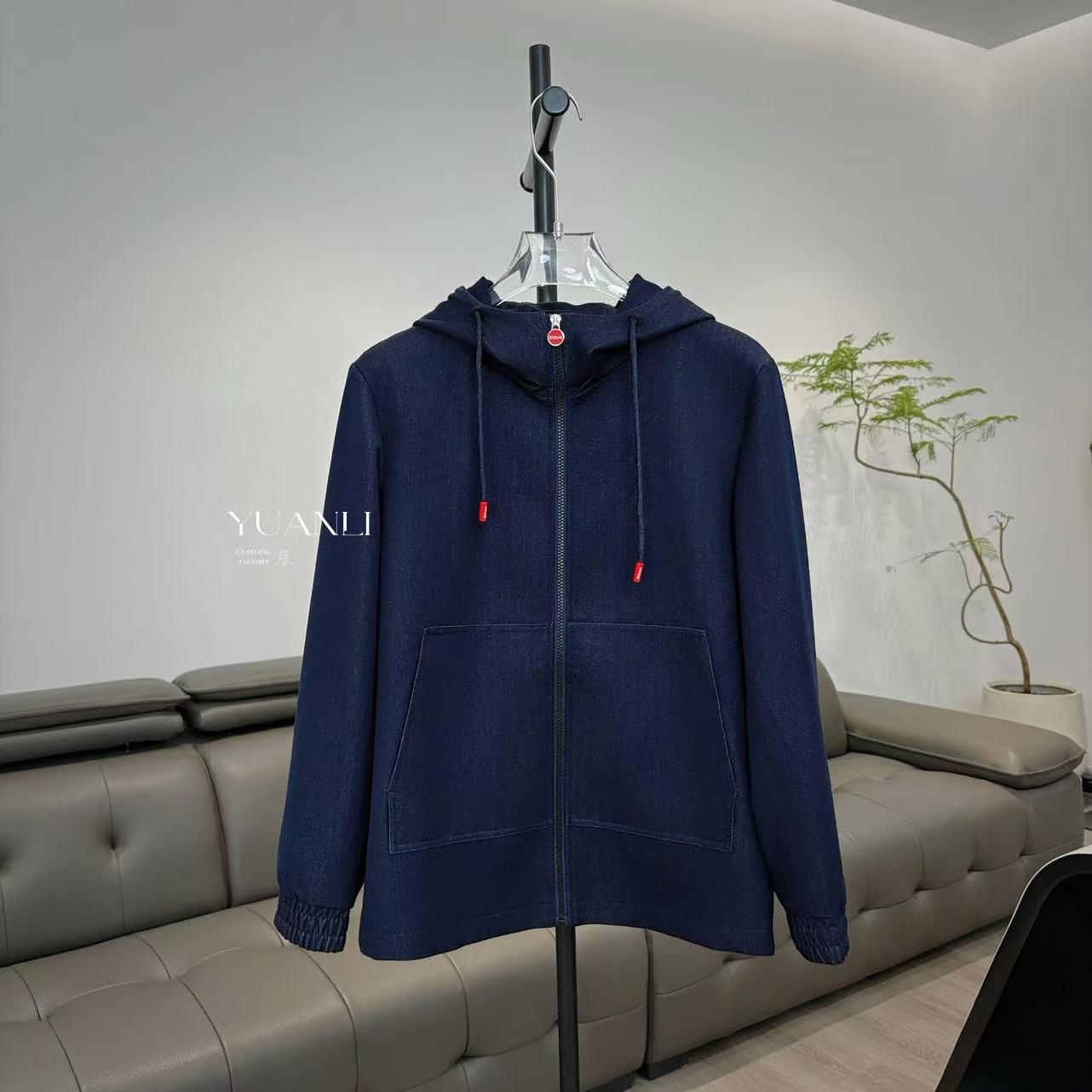 高定男装  KITON 秋冬新款  25AW  老钱风休闲连帽夹克61035