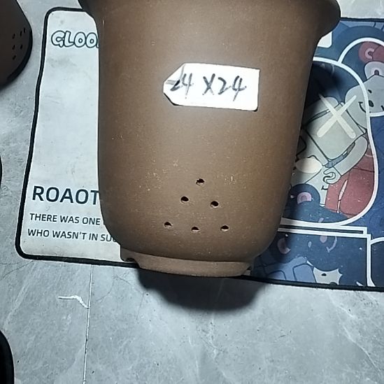 紫砂特大金钟一个