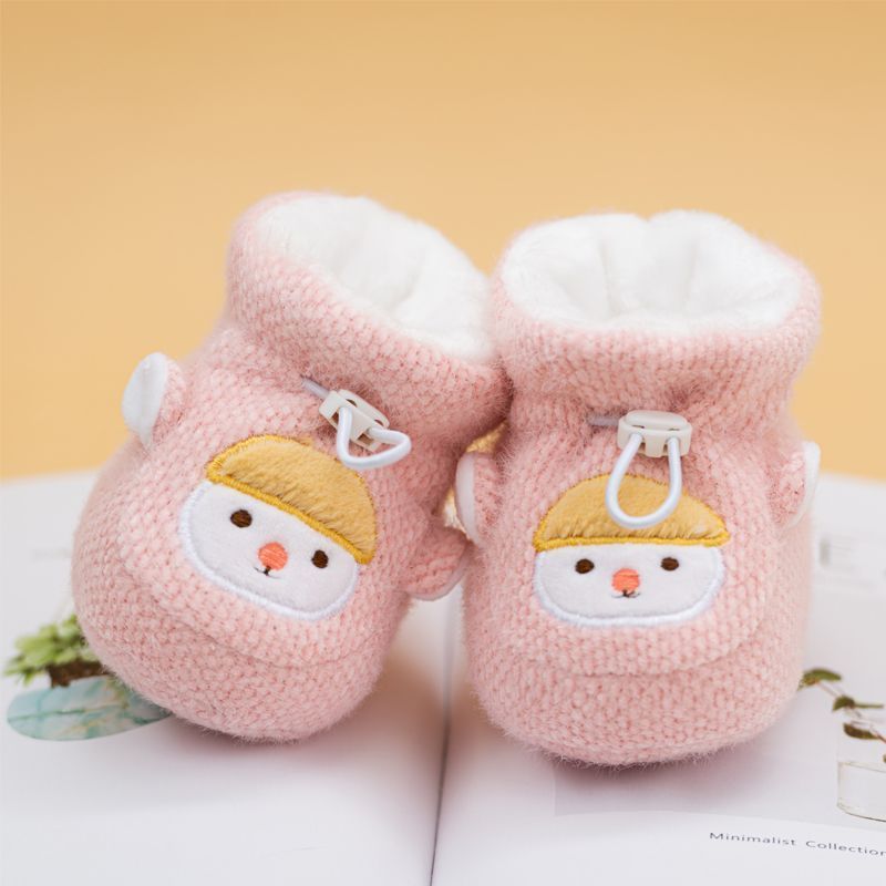 秋冬季婴幼儿护脚套0-10个月新生儿加绒加厚男女宝宝鞋子软底棉鞋