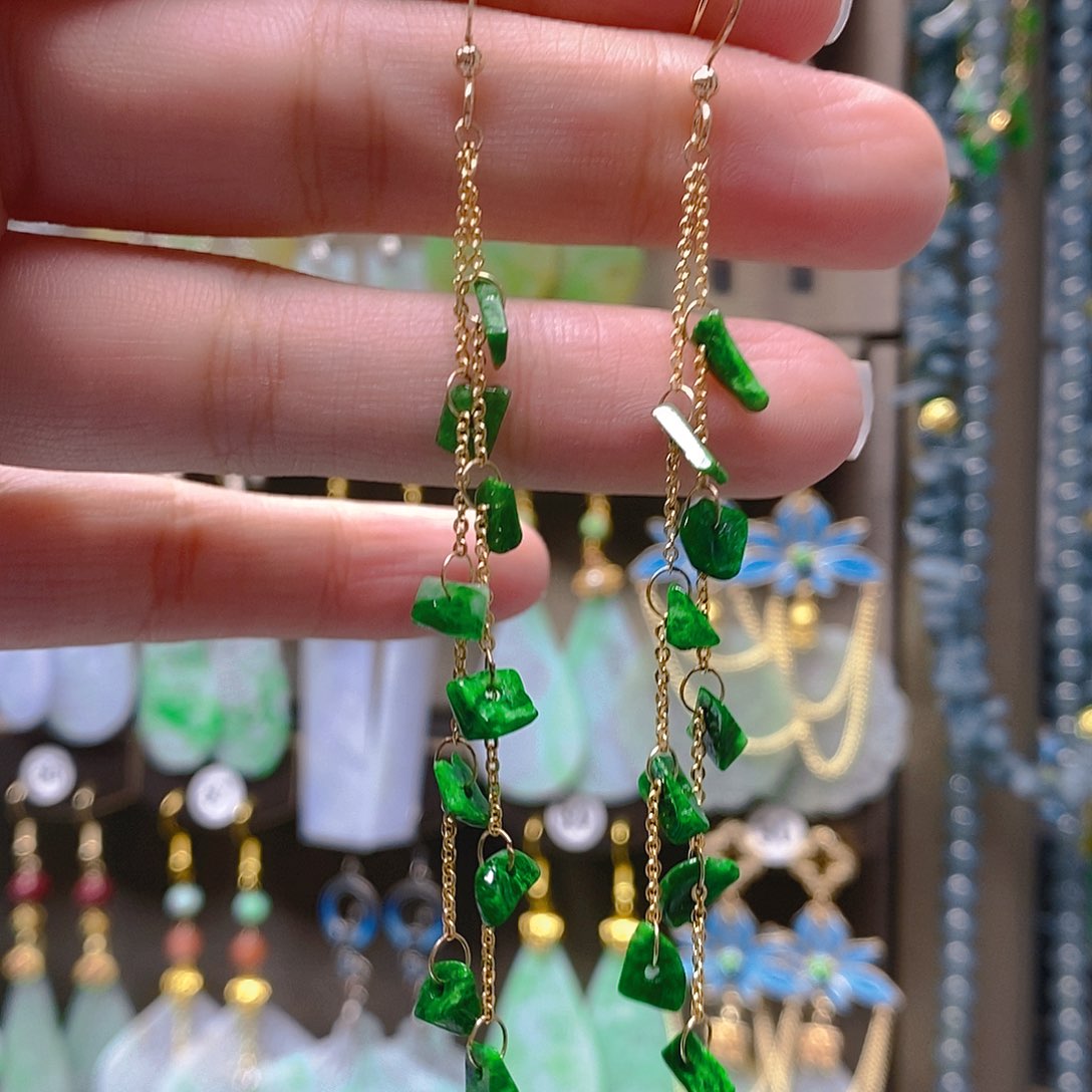 未镶嵌翡翠耳饰翡翠