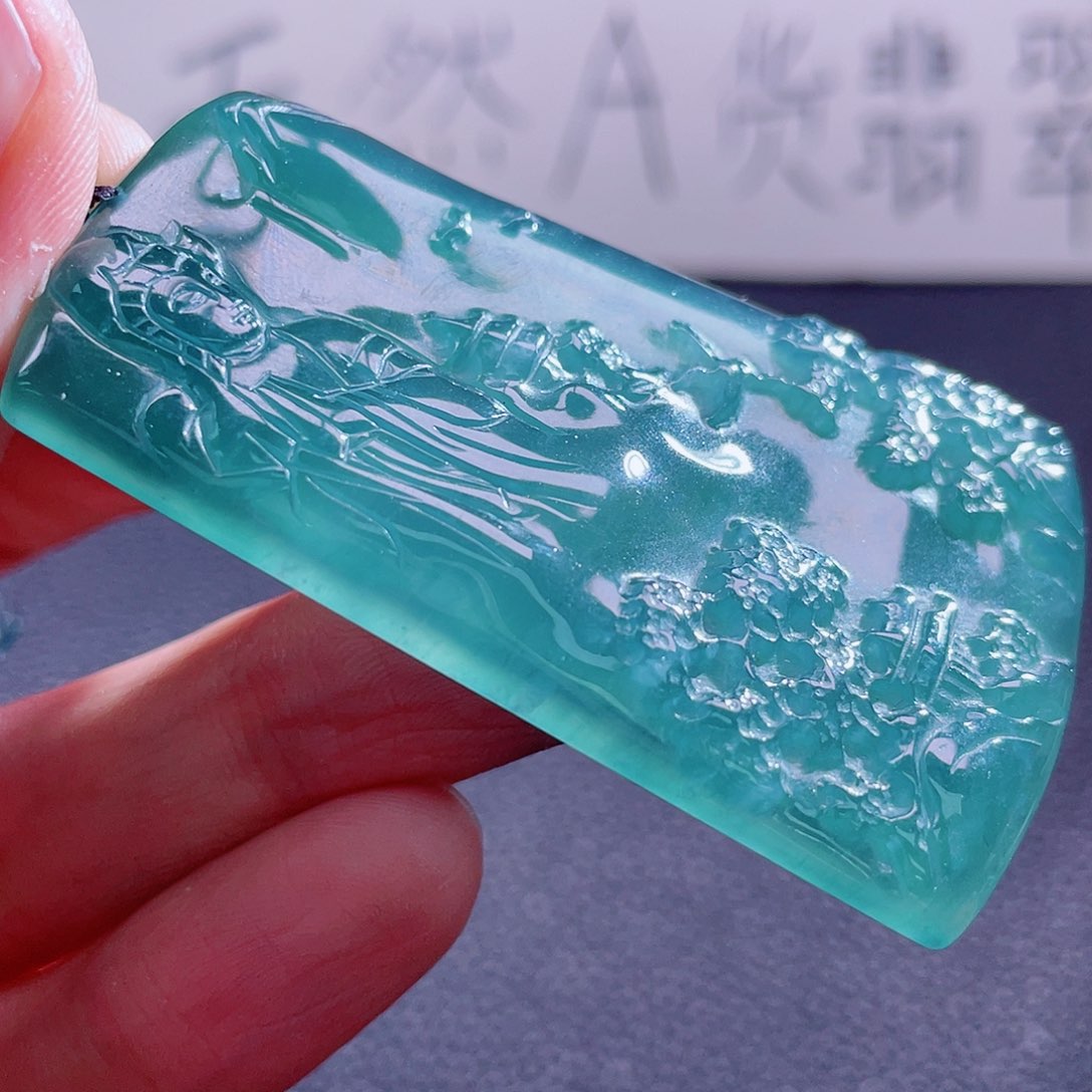 翡翠颈饰未镶嵌8888888888