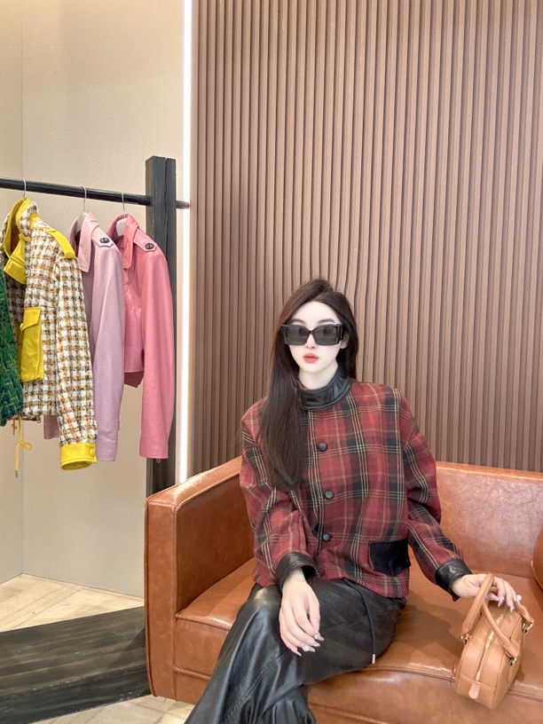 宽松型女装韩版薄款短款冬季休闲秋季格子立领皮衣