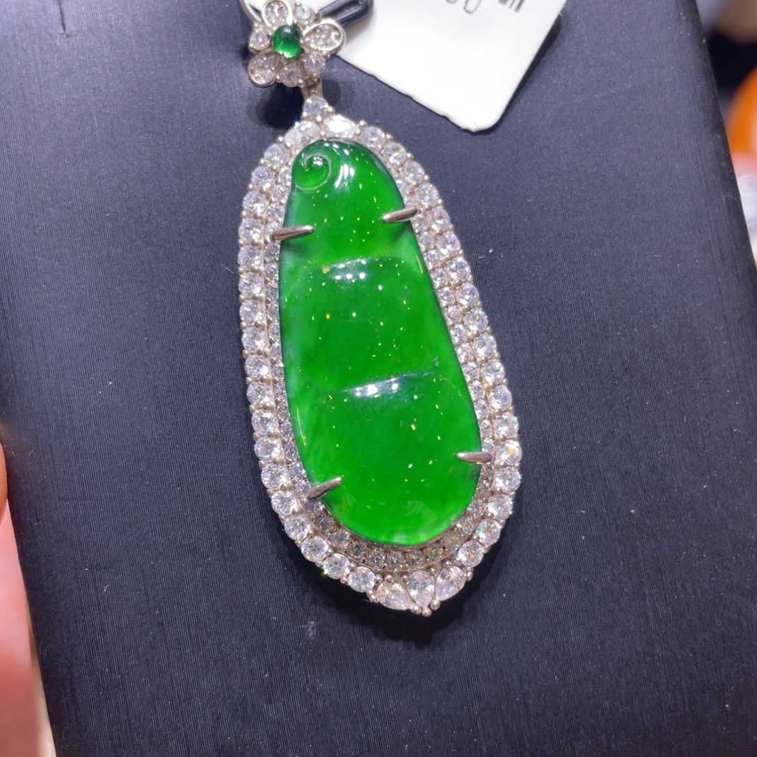 翡翠银S925镶嵌颈饰吊坠