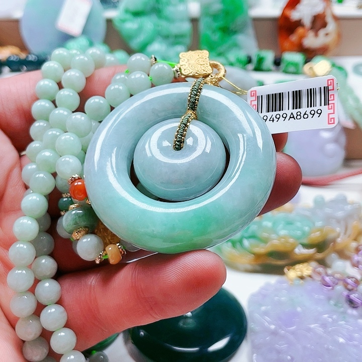 翡翠吊坠(不含链)未镶嵌