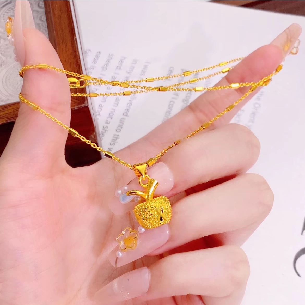 铜合金项链 铜合金项链 爆款苹果吊坠时尚简约项链