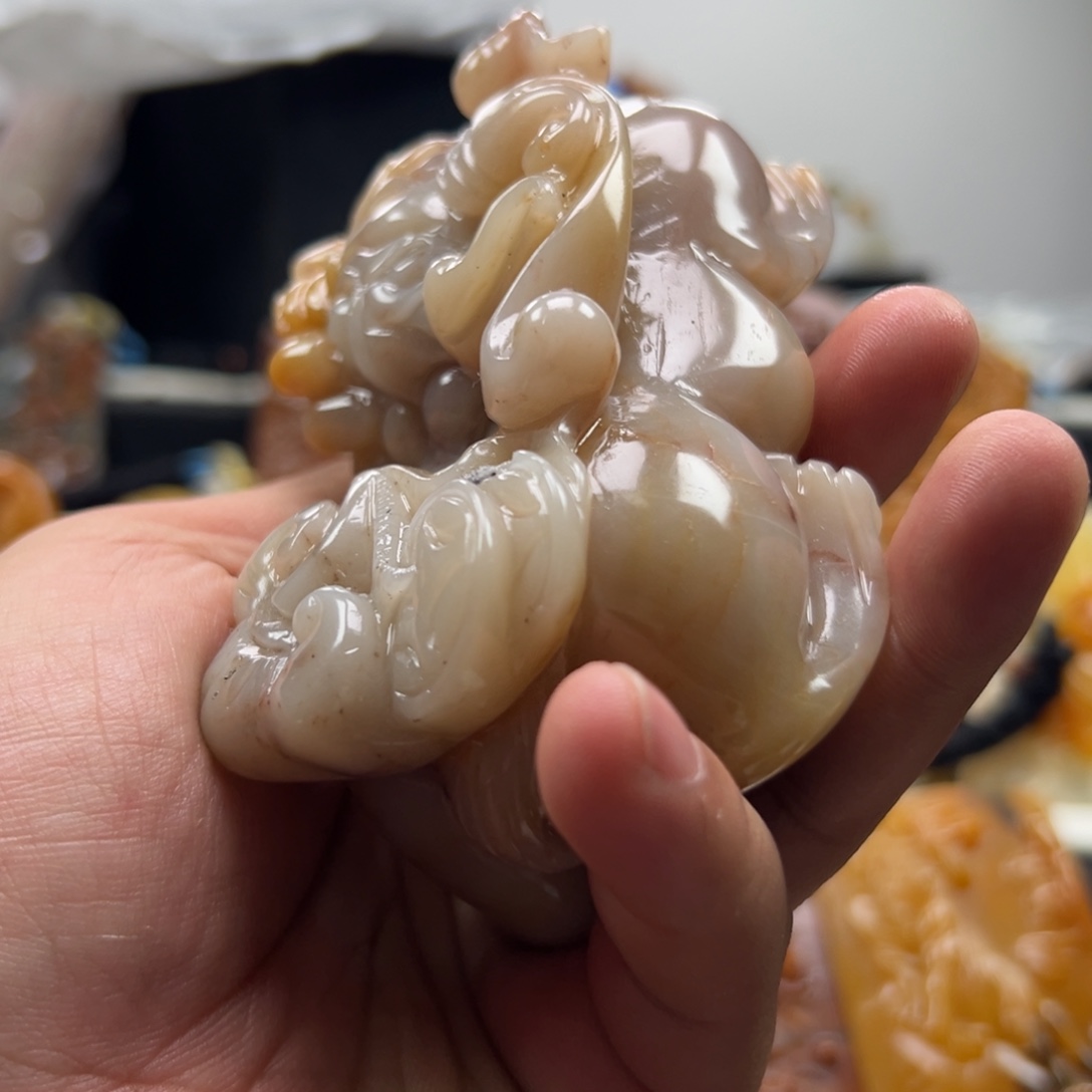 石英质玉（黄龙玉）未镶嵌多选发其一