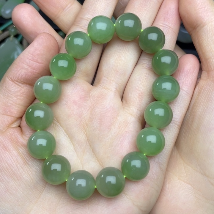 和田玉手串未镶嵌