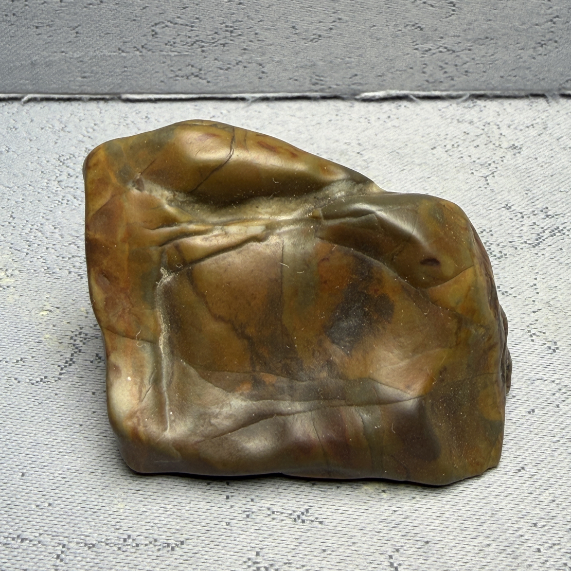 阿拉善五彩戈壁石摆件