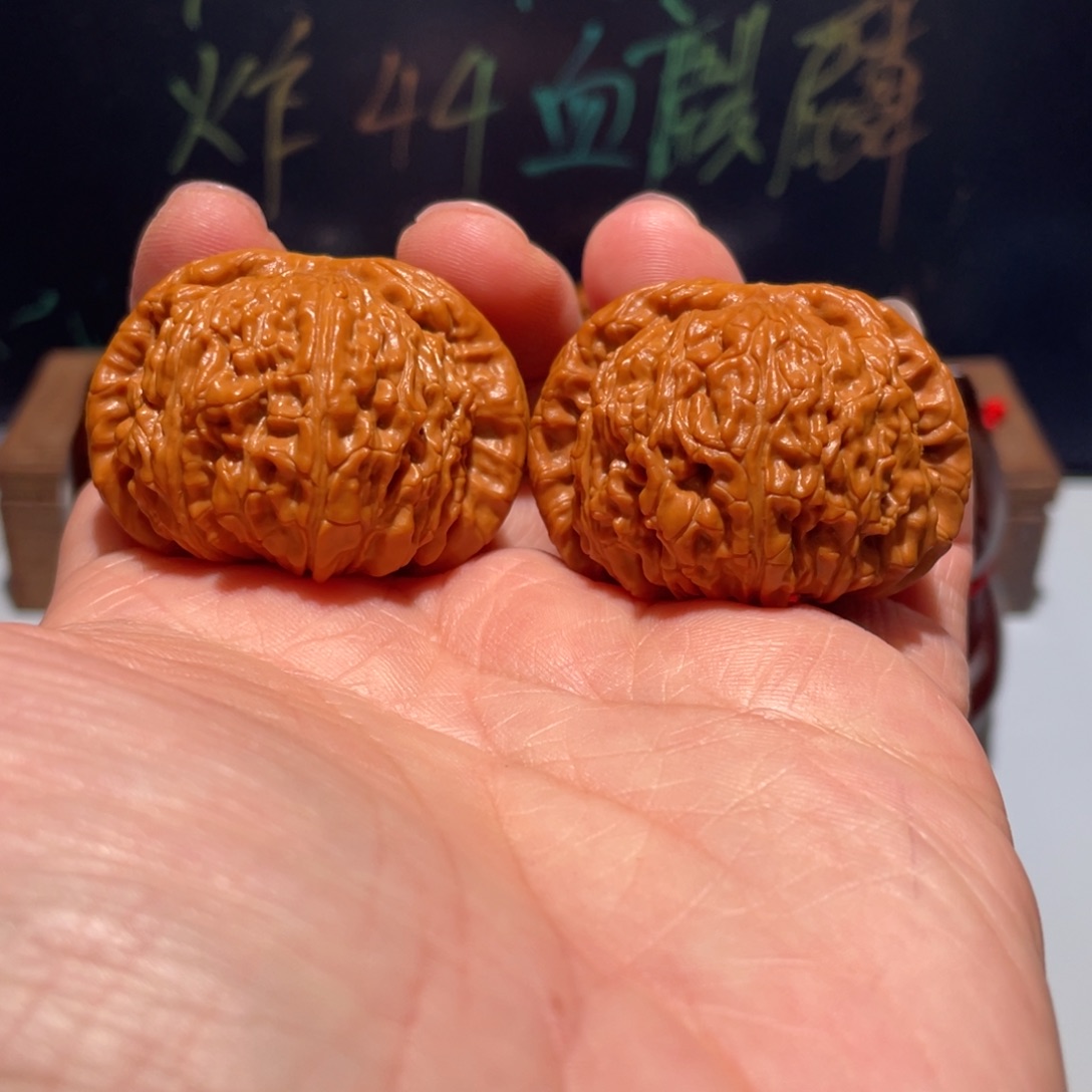 文玩核桃把件白狮子42