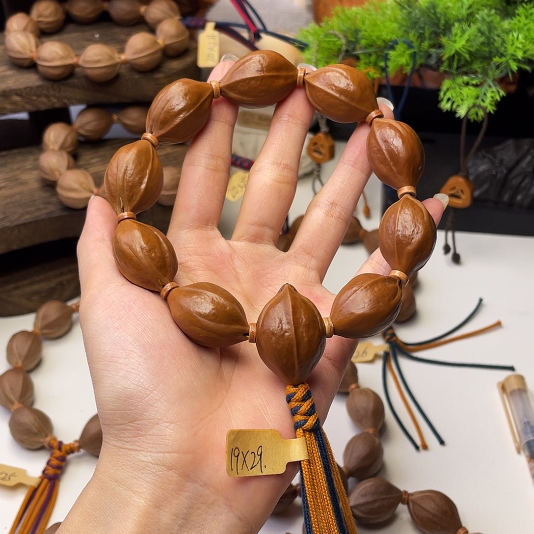 T***物手串/手链橄榄核19/29