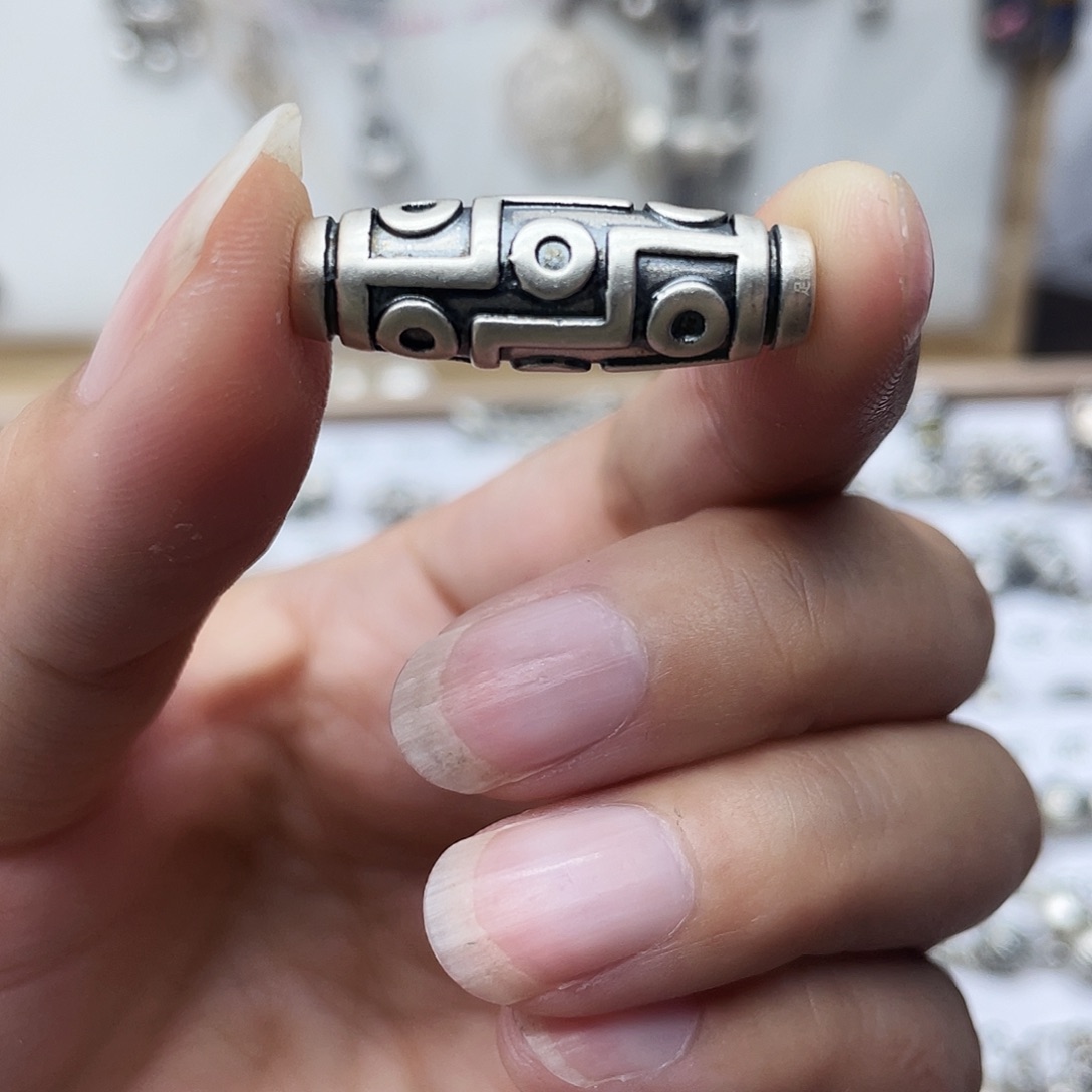 足银足银999九眼一个