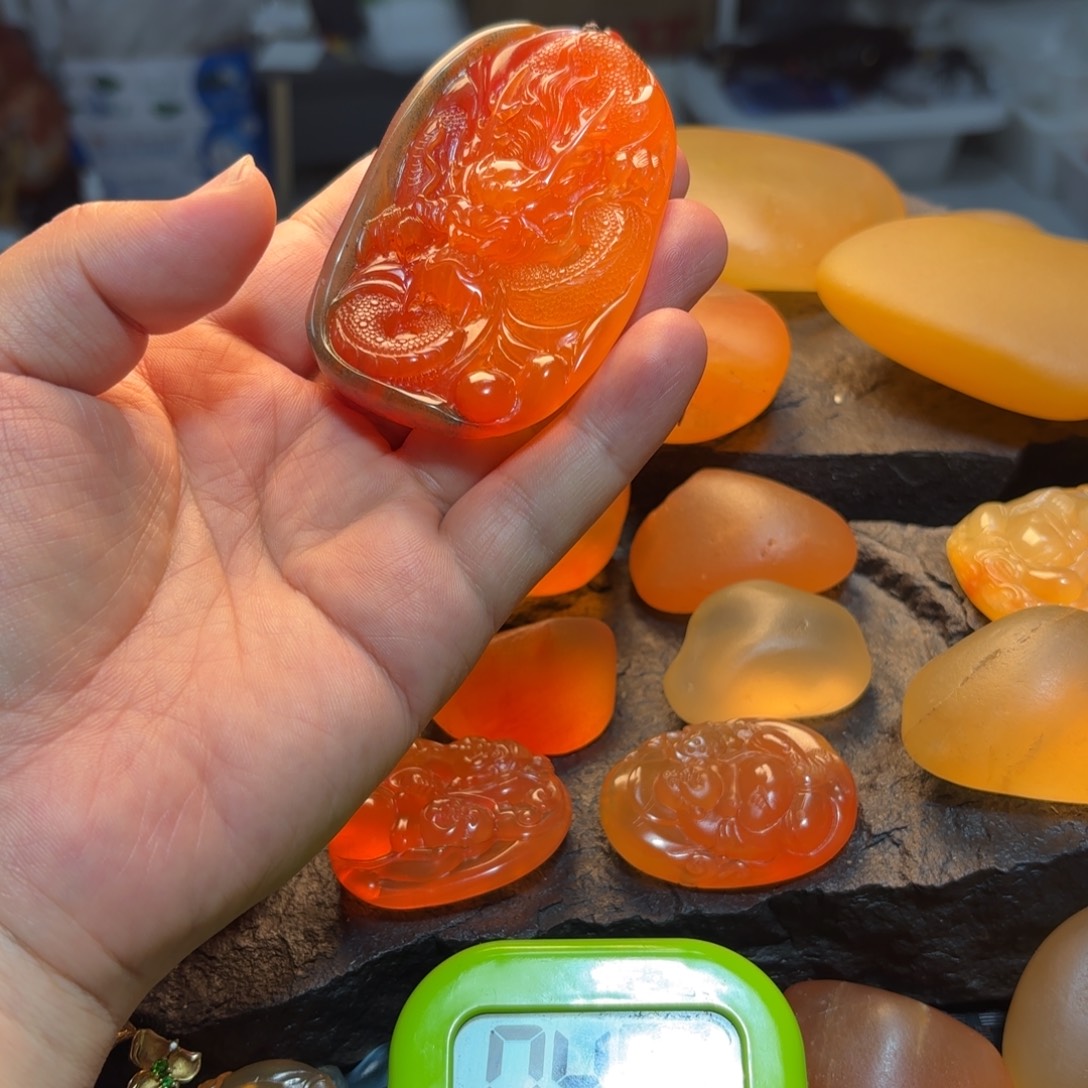 D***B石英质玉未镶嵌手把