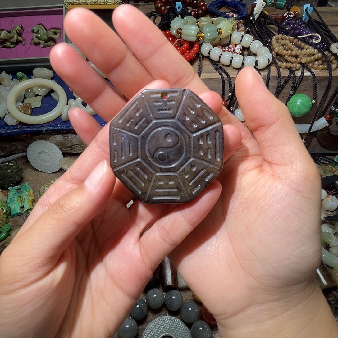 未镶嵌和田玉挂件