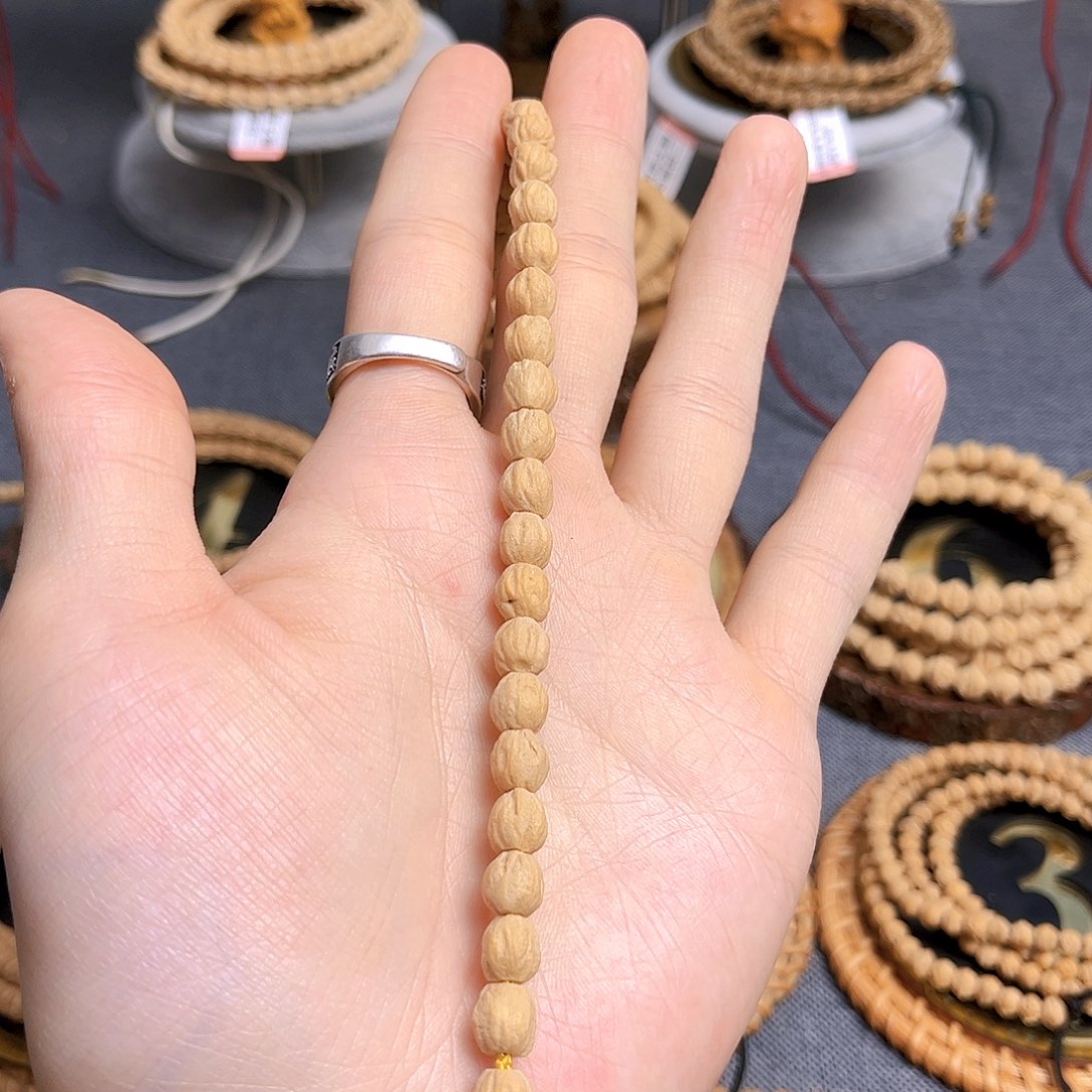 Q***.柏香籽/百香籽吊坠