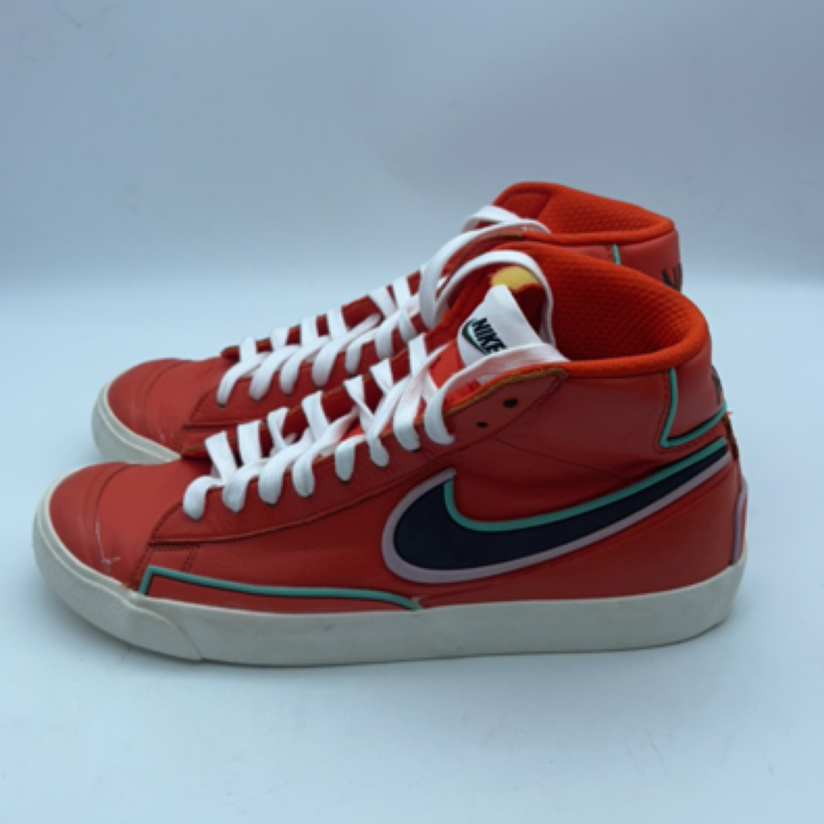 45码内长290 Nike Blazer 经典复古 板鞋 红色/黑色/香芋紫