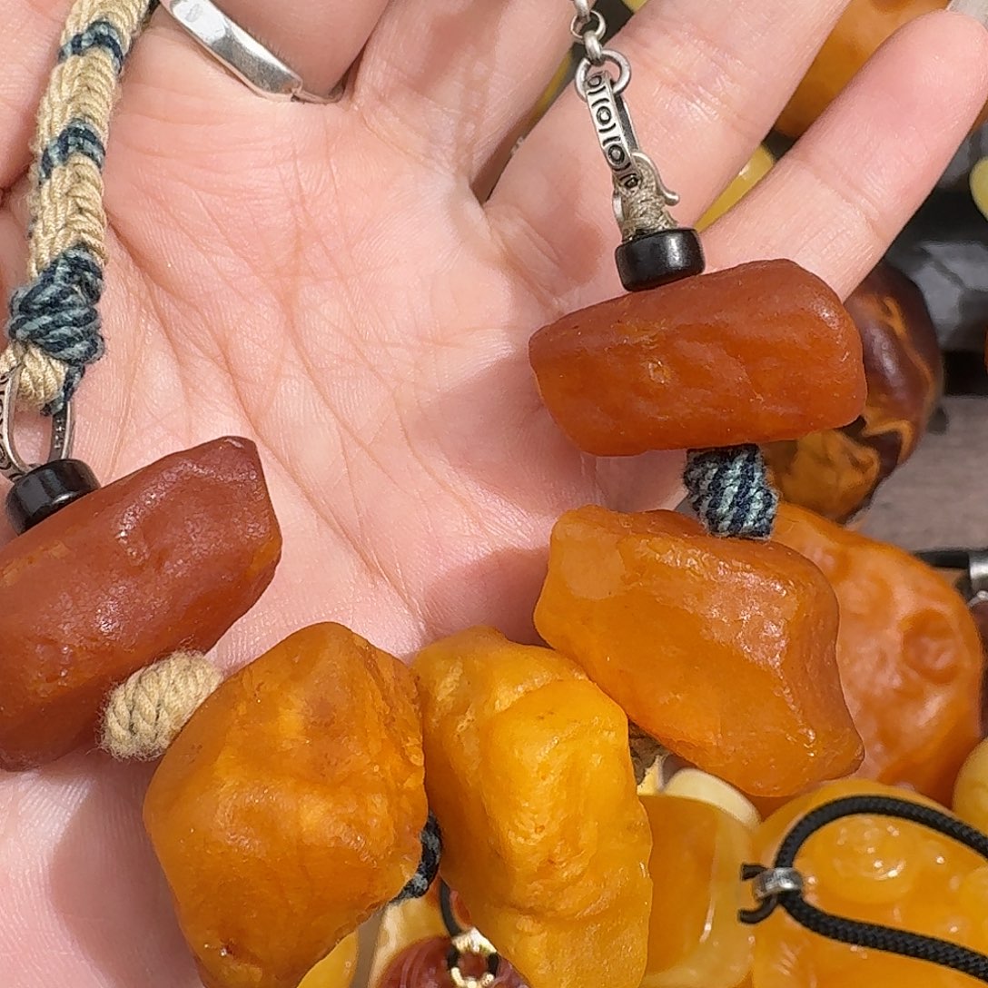 琥珀未镶嵌裸石我