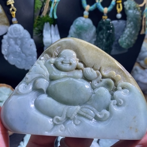 【闪购商品】颈饰未镶嵌翡翠佛
