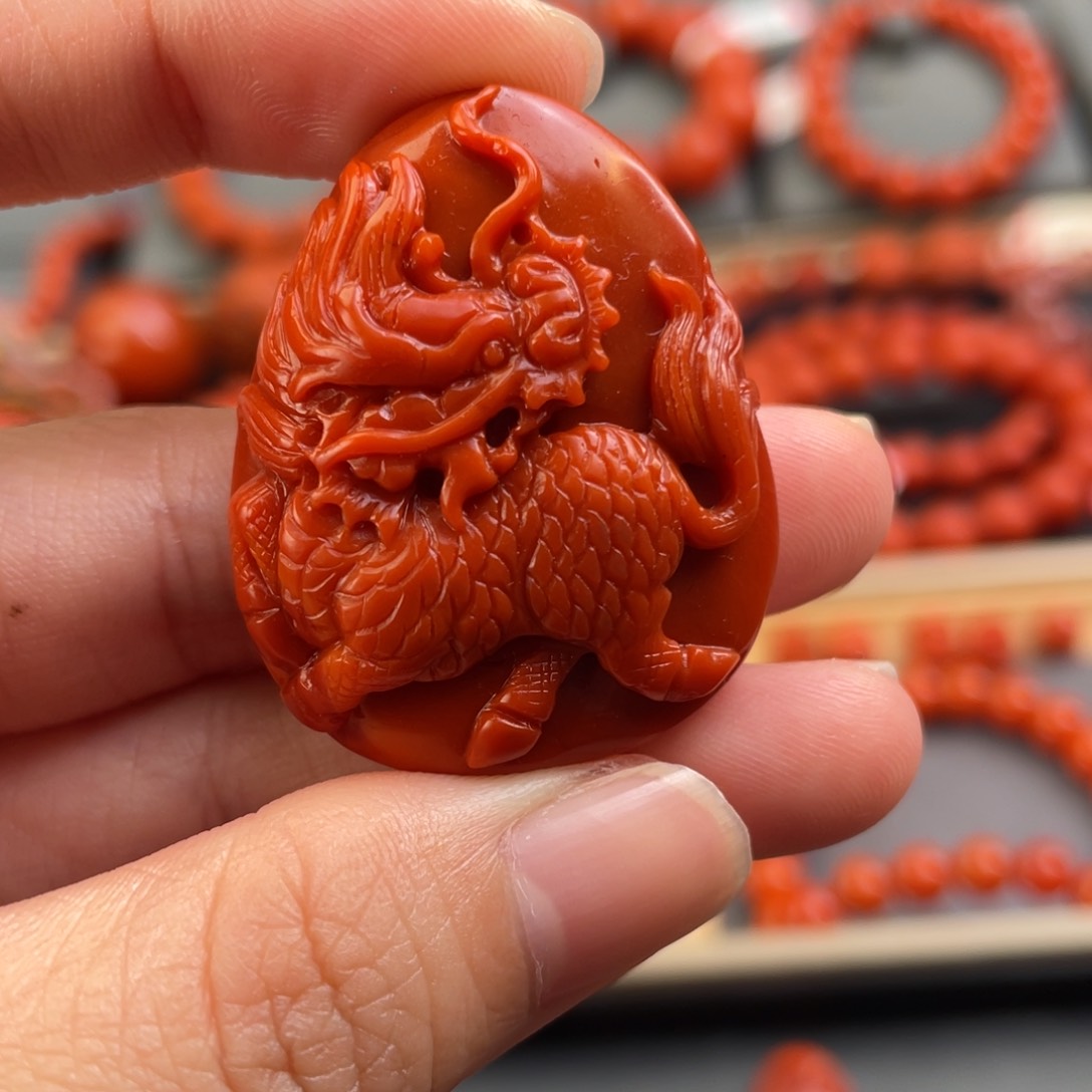 南红玛瑙雕刻未镶嵌