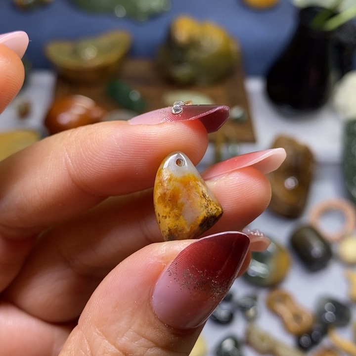 岫岩河磨玉（透闪石质玉）未镶嵌挂件