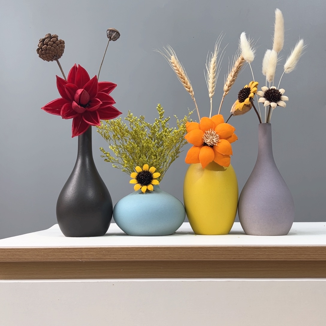 瓶花瓶带花高度20-30厘米左右