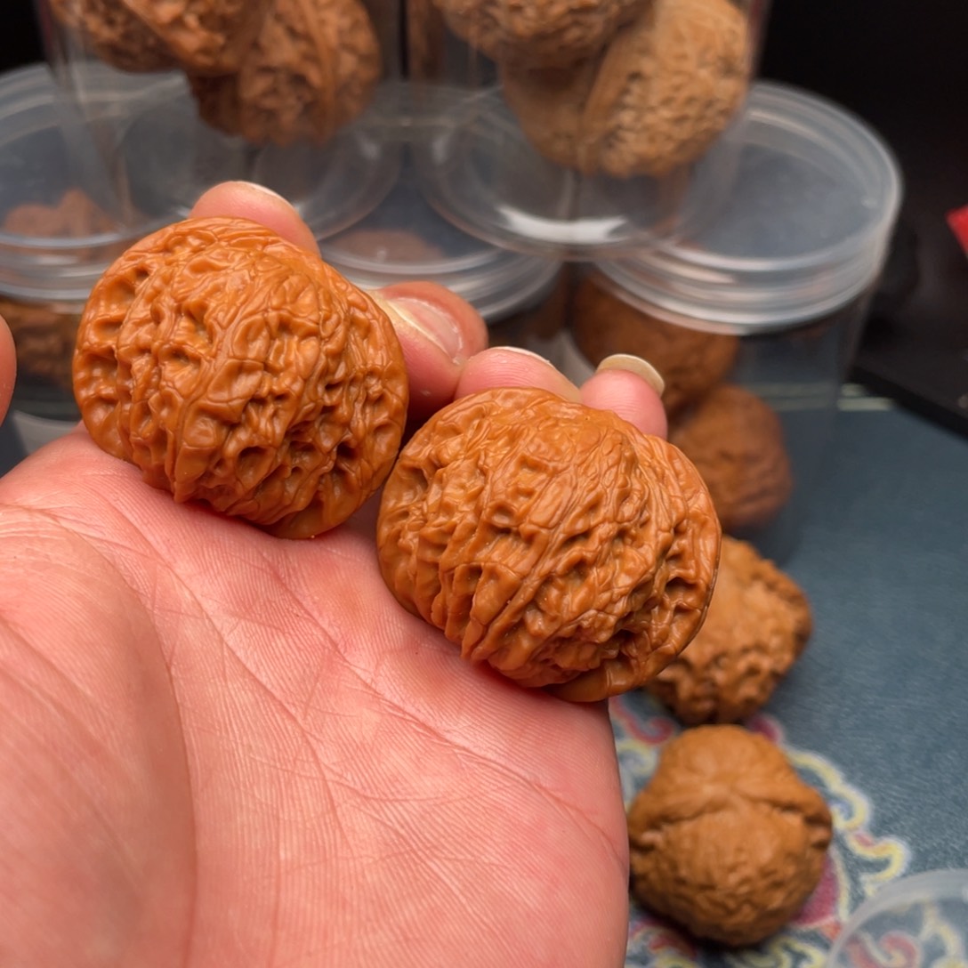 文玩核桃把件大***一磨盘