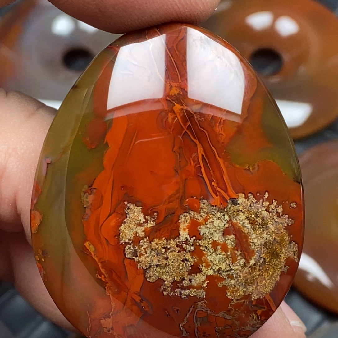 玛瑙/玉髓未镶嵌颈饰