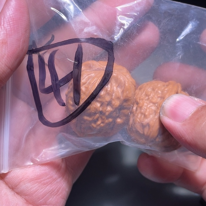 文玩核桃吊坠41呃呃呃