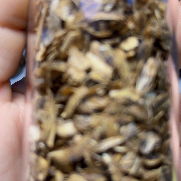 沉香碎屑沉香燕*?勾丝