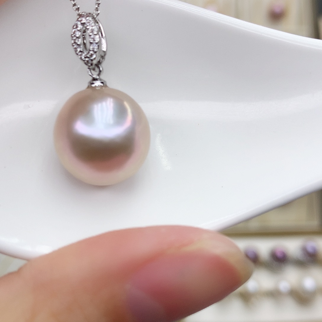 淡水珍珠颈饰合金