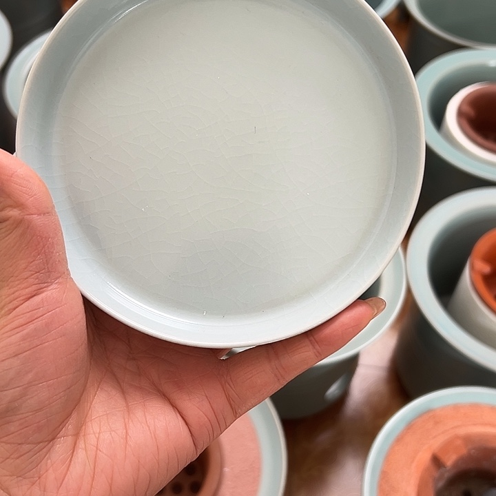 三足洗月白釉福利福利