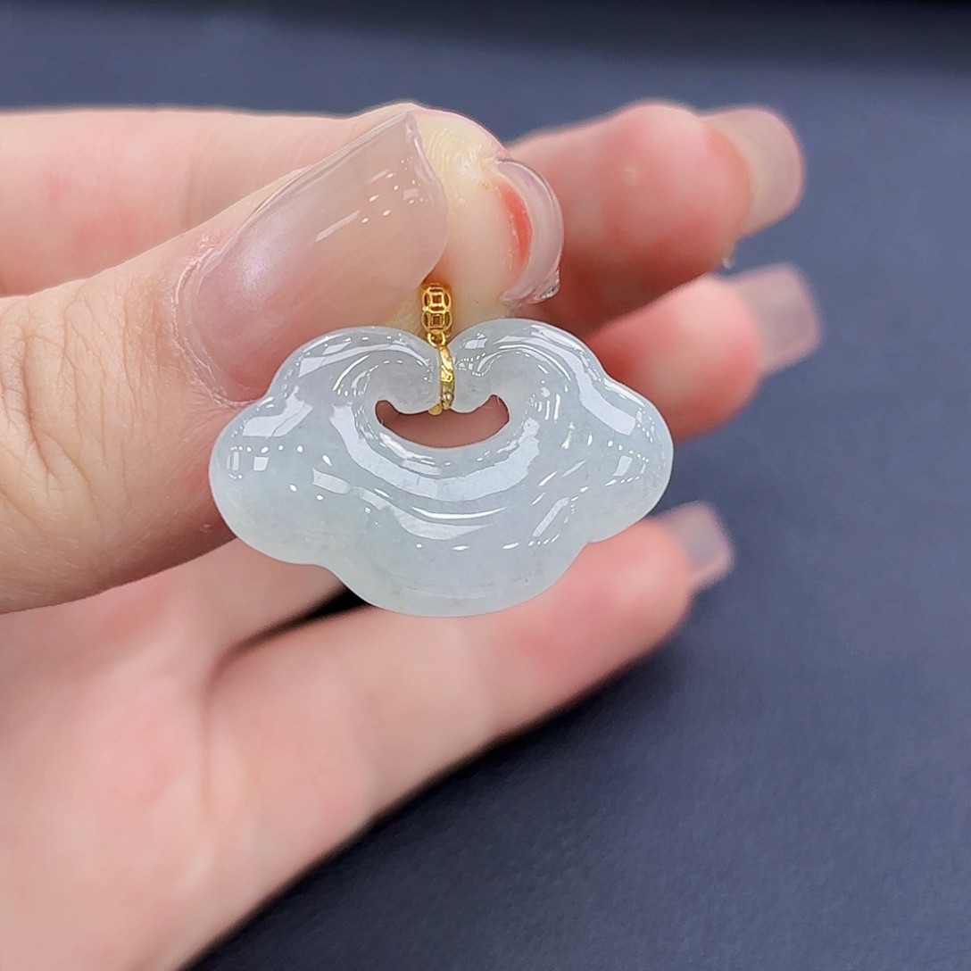 翡翠18K金镶嵌颈饰祥云平安锁（多样性发其一）