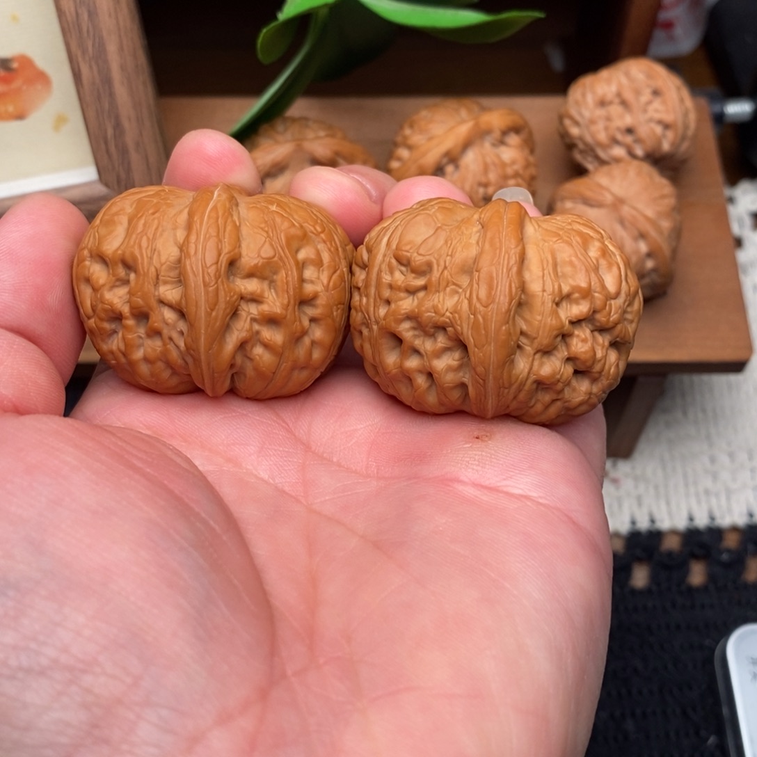 文玩核桃吊坠元宝41