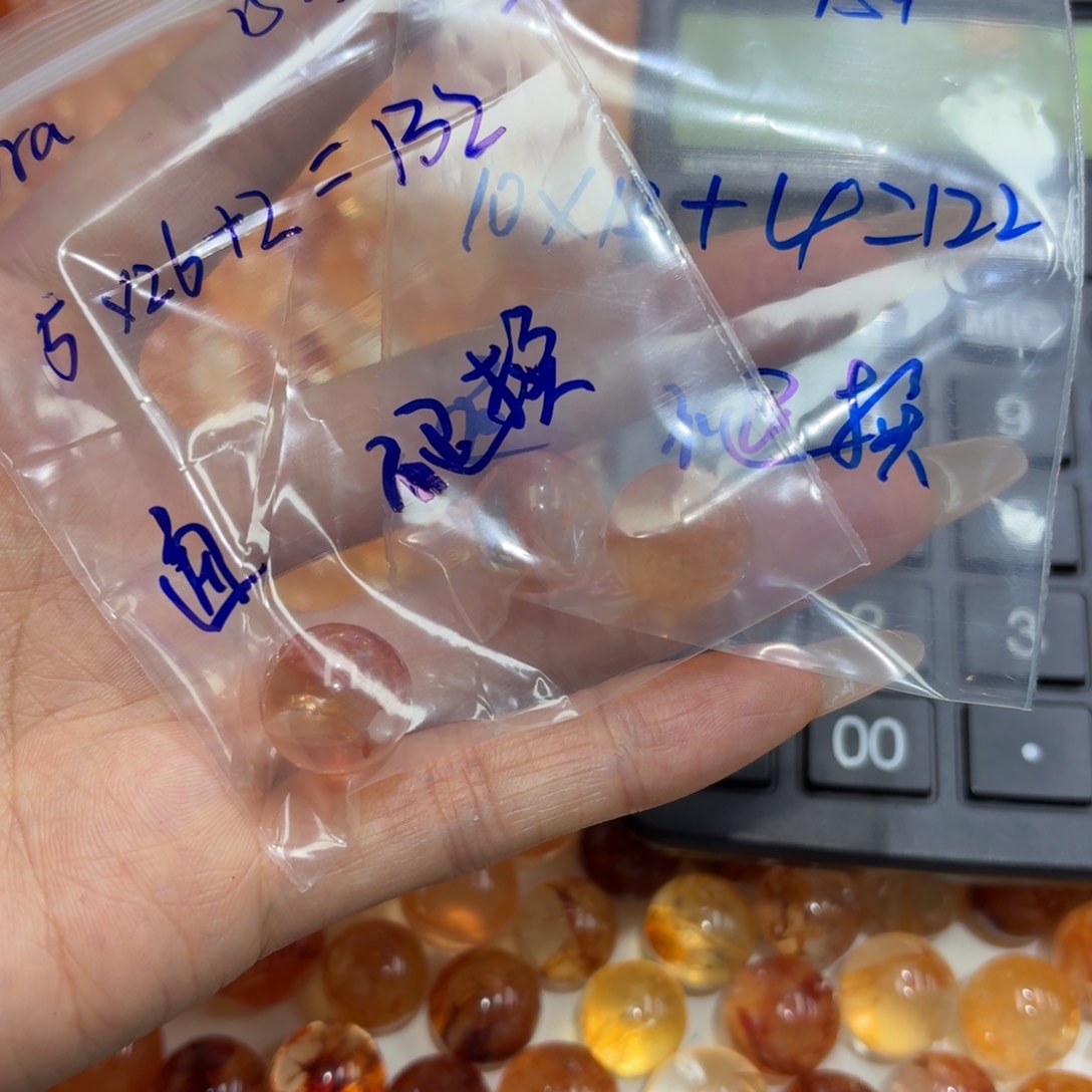 胶花单珠未镶嵌水晶k****?