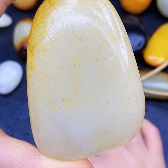 游***鱼和田玉未镶嵌挂件