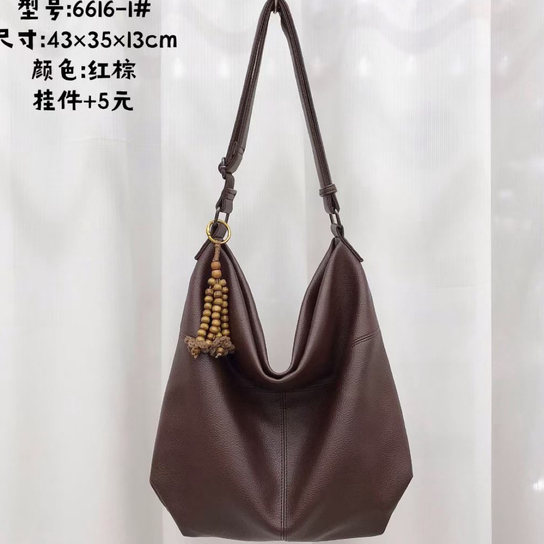 新款简约时尚韩版单肩大斜挎女包6616