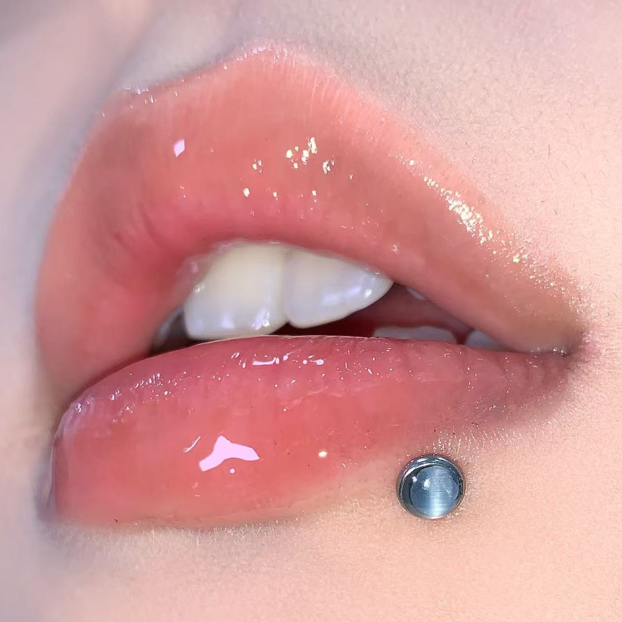 钛钢耳饰 滴油猫眼钛钢唇钉耳钉心形简约穿刺饰品女高级可喝酒