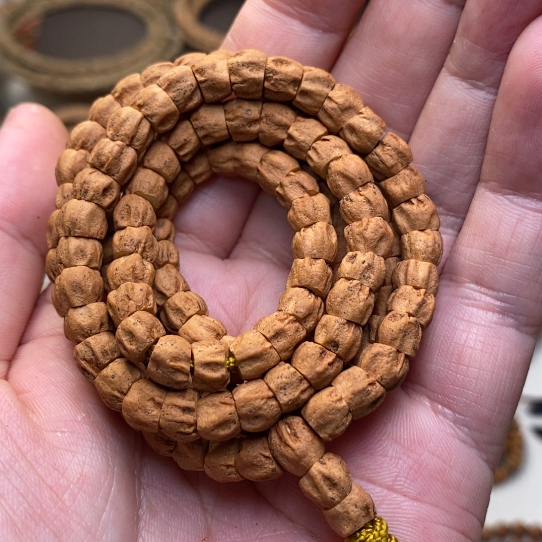 柏香籽/百香籽吊坠