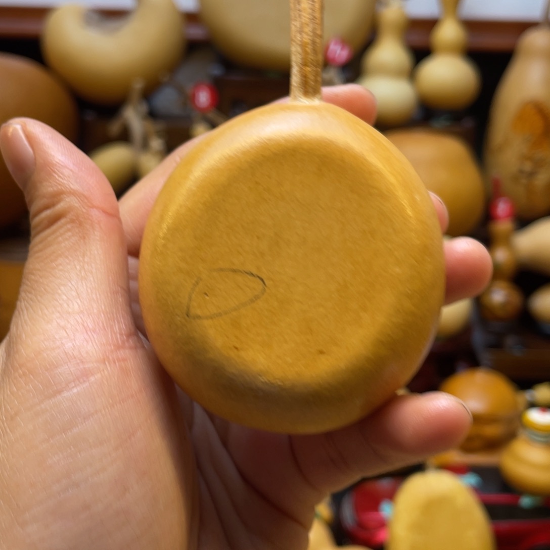 冒****?葫芦头等多种口味的水果都有