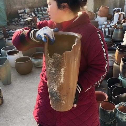 20口45高瑕疵盆子。 