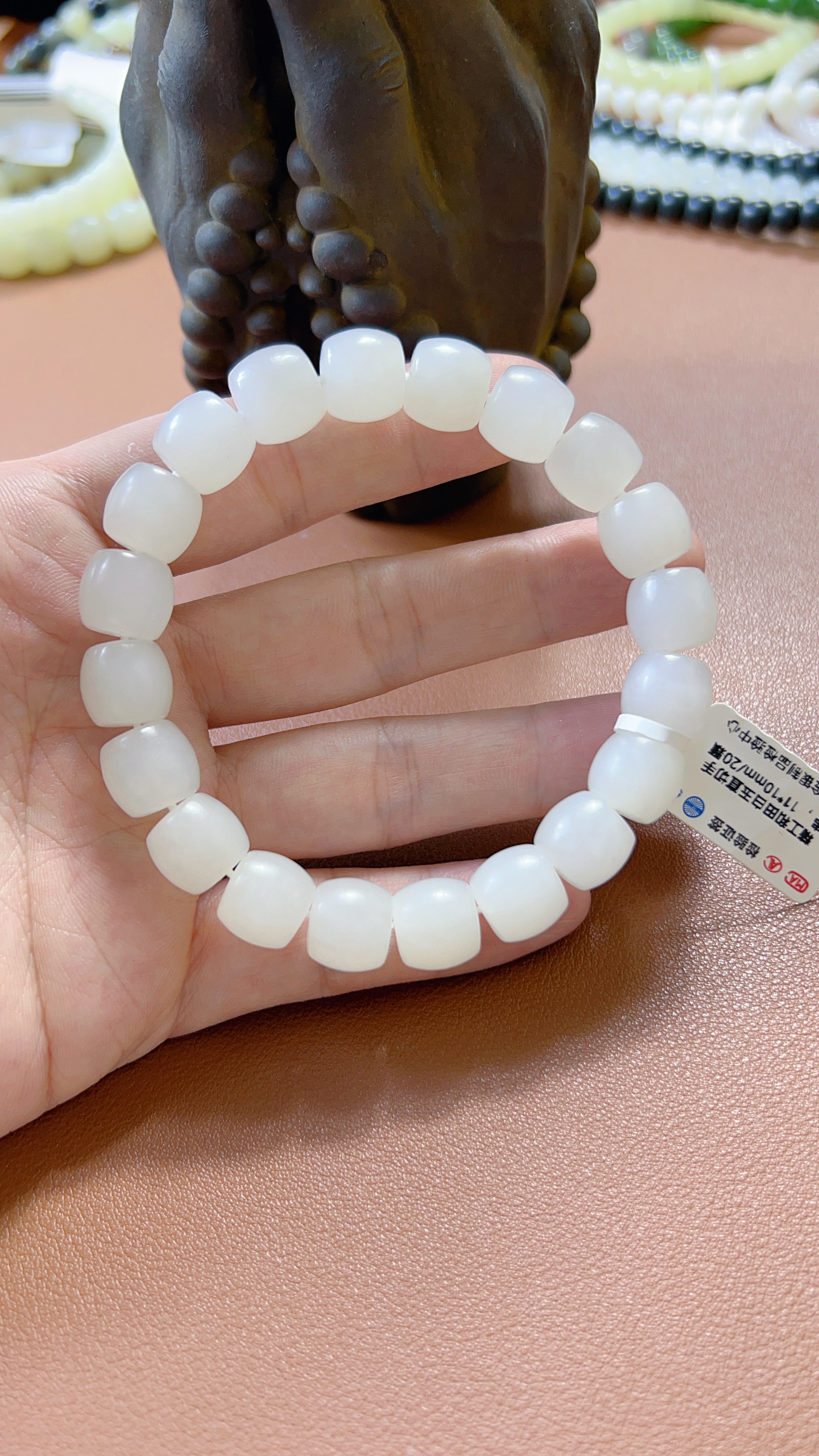 新疆和田玉于田白玉卡11直切手串