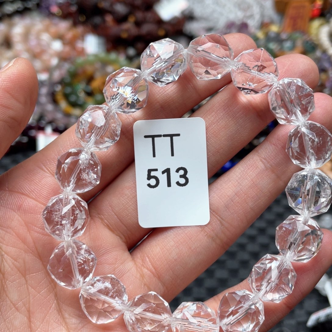 水晶多样性发一只未镶嵌