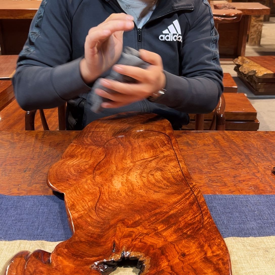 玉木（非红木类）巴花学名古夷苏木