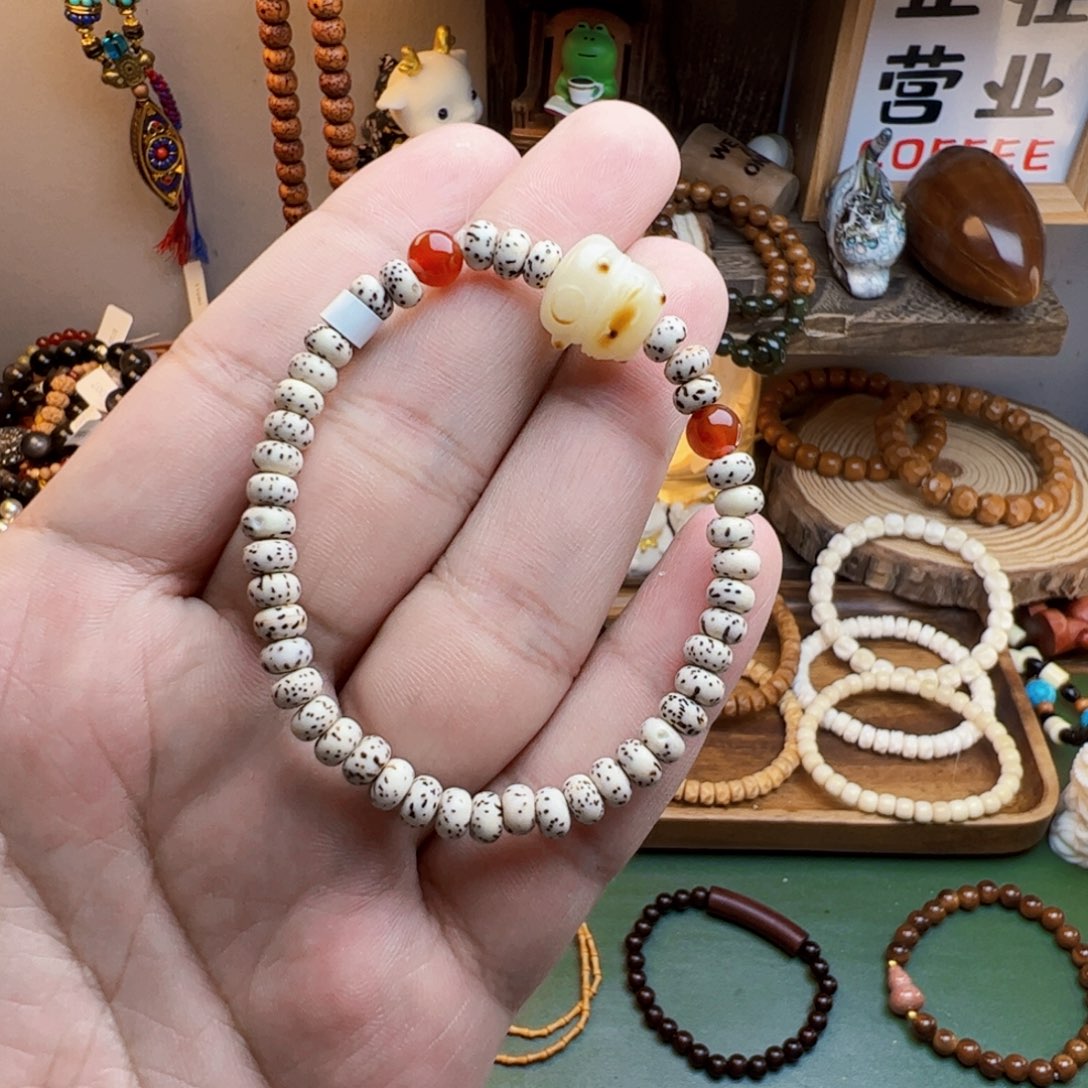 菩提根/象牙果手串