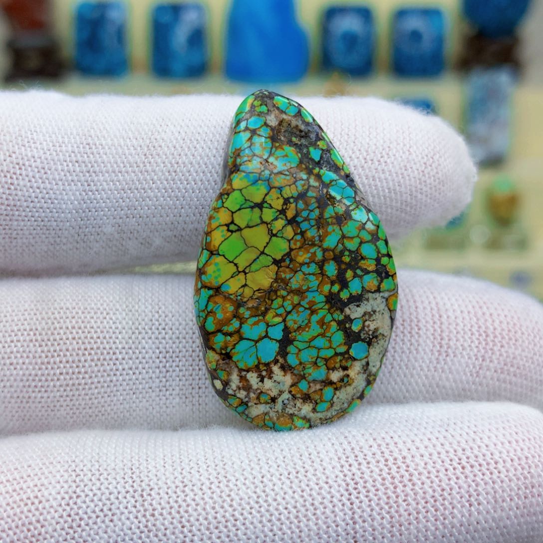 绿松石绿松石未镶嵌