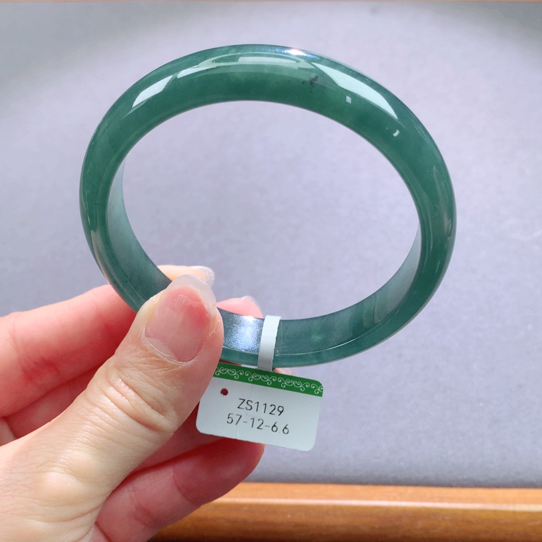 翡翠未镶嵌手镯天然翡翠手镯