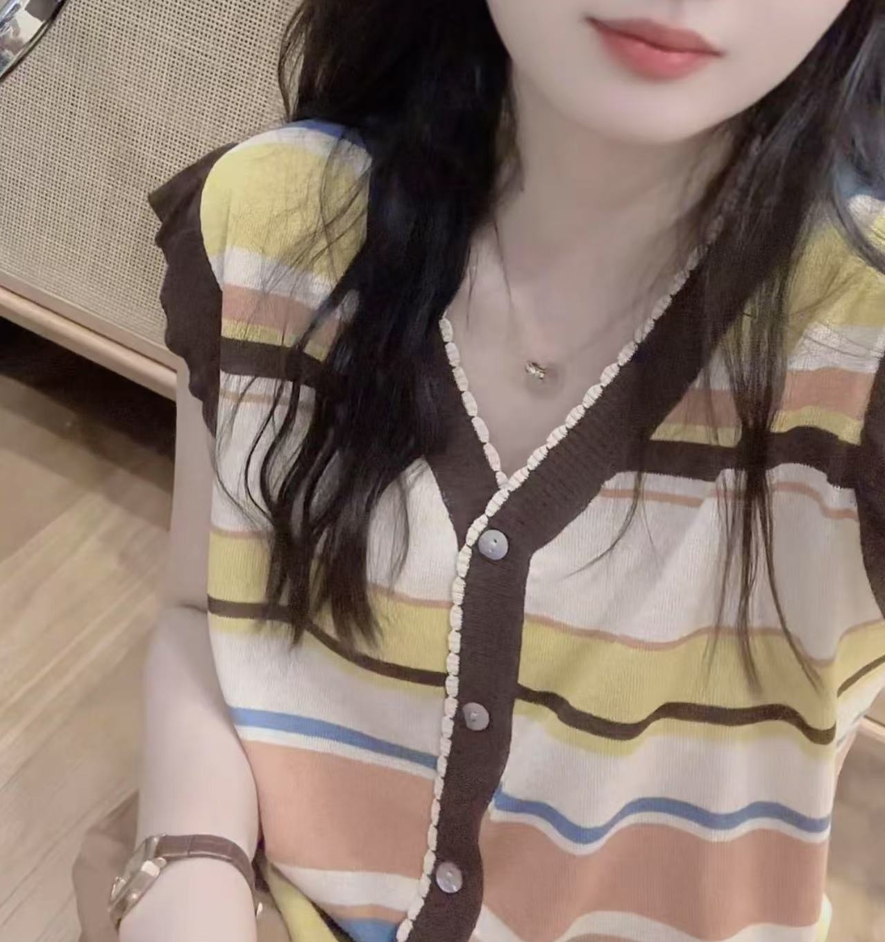 七言家洋气橘咖条纹木耳边飞飞袖薄款开衫