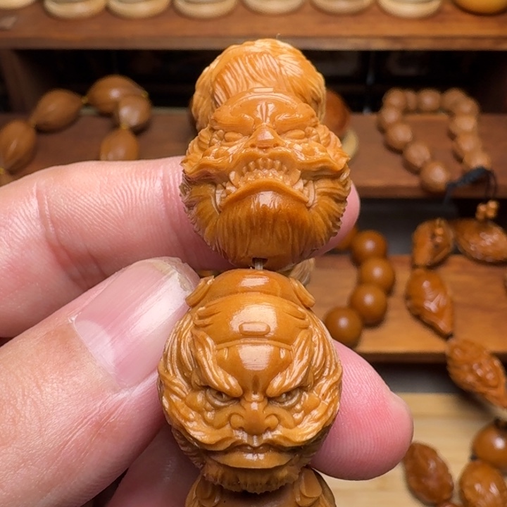 橄榄核手串/手链钟馗头