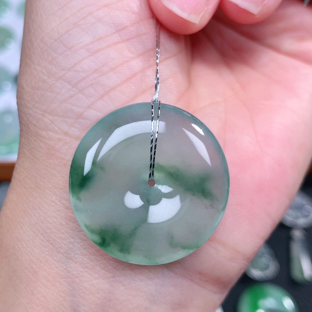 翡翠未镶嵌吊坠(不含链)29.2-5.8